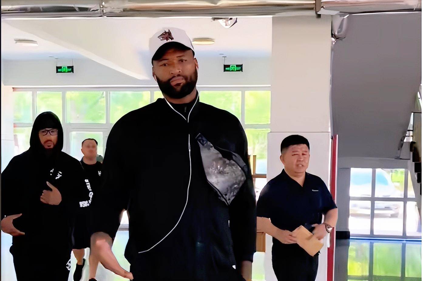 勇士正式放弃本季?考辛斯将再次缺席比赛的简单介绍 勇士正式放弃本季?考辛斯将再次缺席比赛的简单介绍