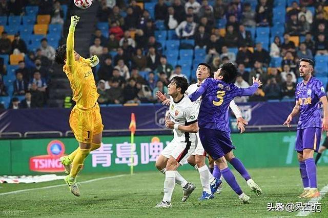 包含东亚球队迎战西亚对手,激烈角逐引发热议的词条 包含东亚球队迎战西亚对手,激烈角逐引发热议的词条