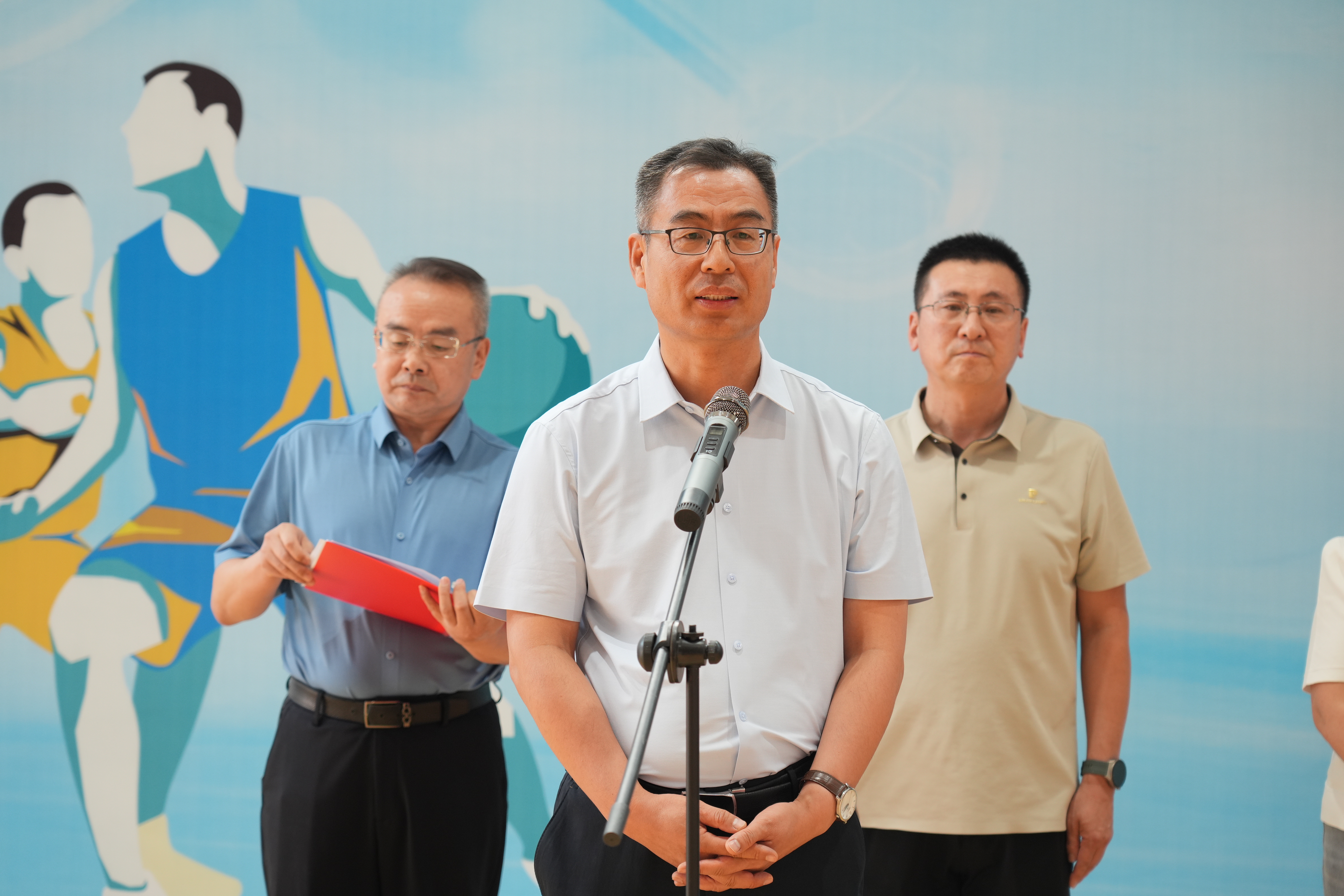 内蒙古篮球积极作战,争取胜局 内蒙古篮球积极作战,争取胜局