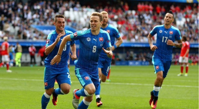 开云体育-关于意大利主场轻取波兰强势进军欧国联淘汰赛的信息