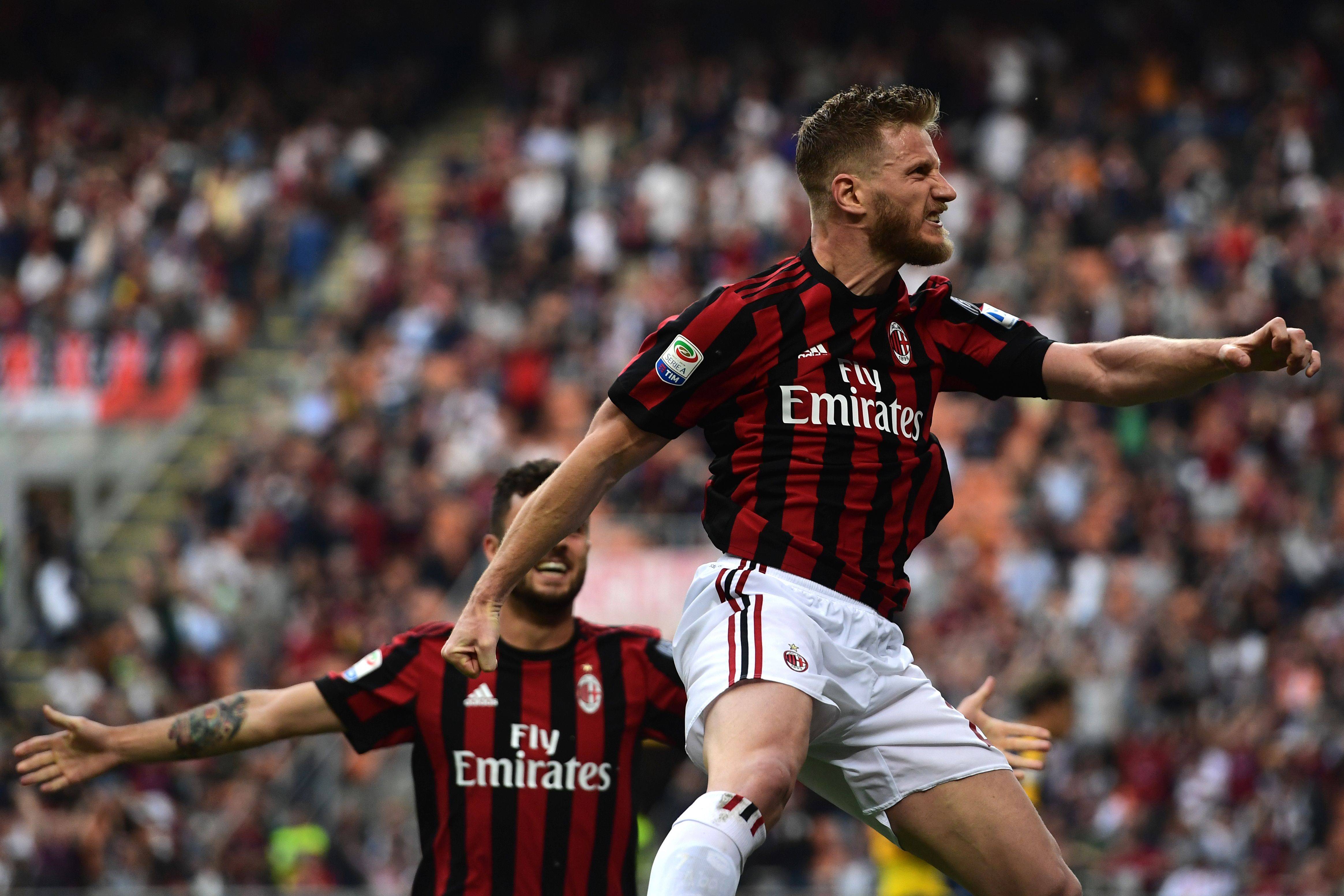 AC米兰主场大捷,后防线布防严密成功守住比分的简单介绍 AC米兰主场大捷,后防线布防严密成功守住比分的简单介绍