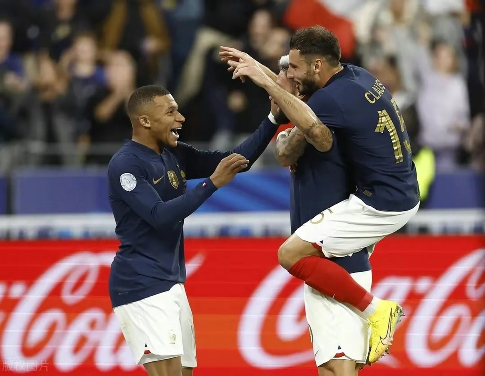 俄罗斯大胜奥地利，挺进欧国联半决赛