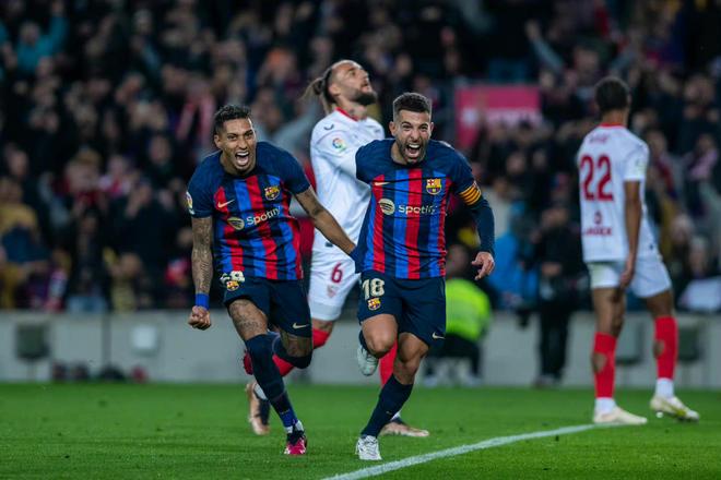 皇马力克巴西，阿尔巴统治全场