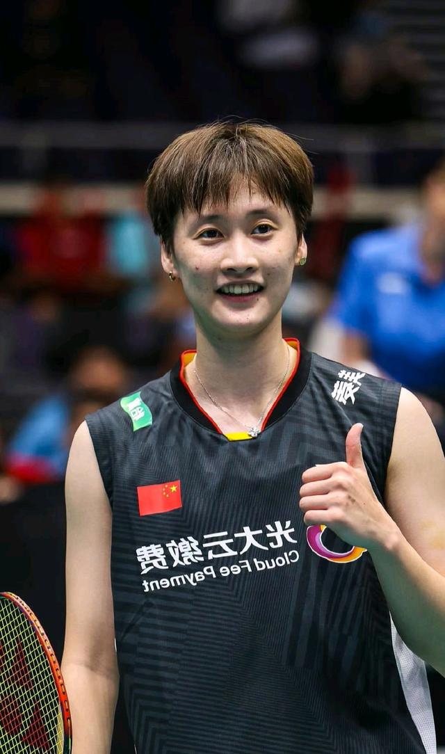 包含日本队鏖战韩国队，黄鸭组合高光表现的词条