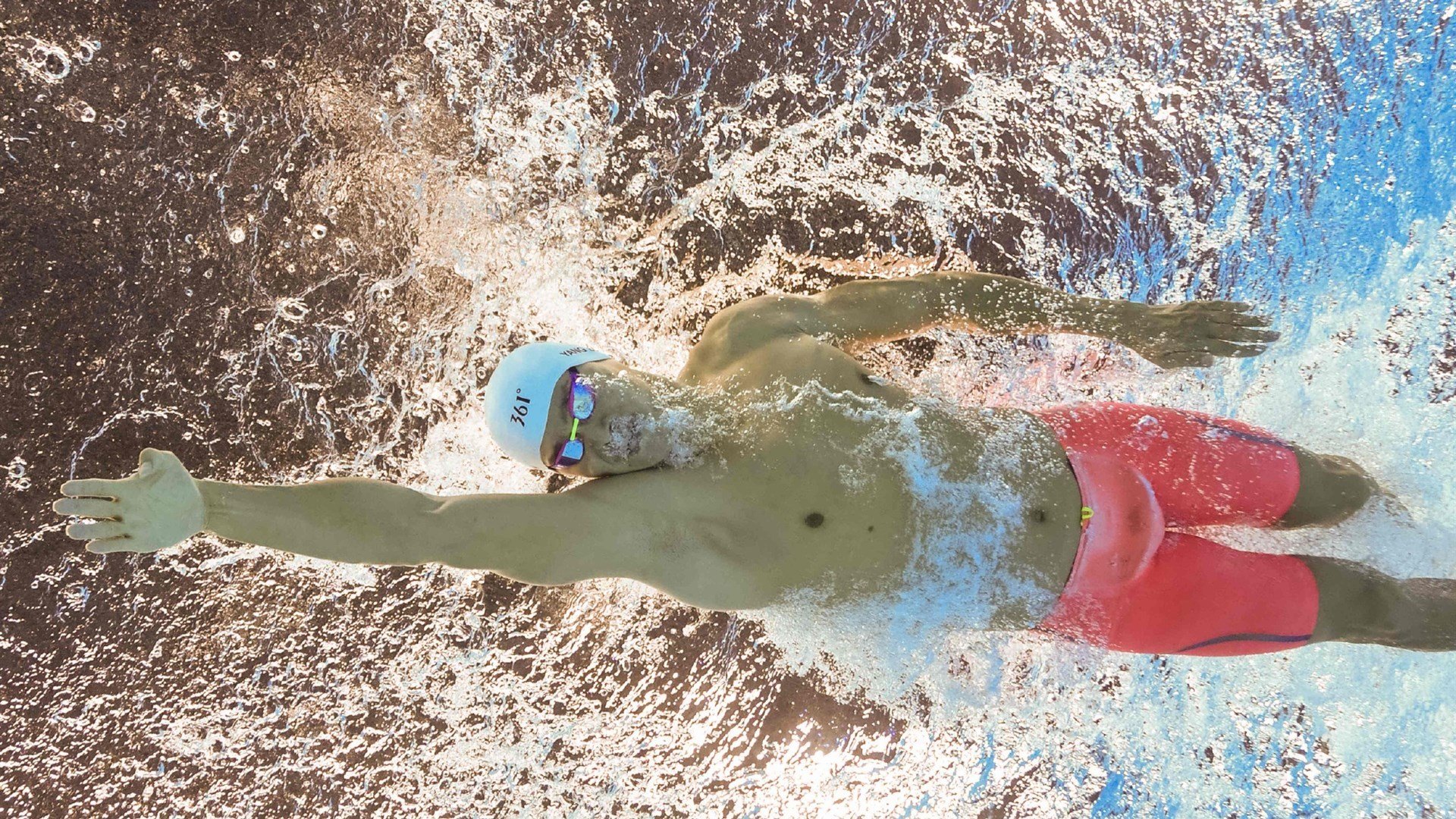 东方新星闪耀亚平宁,北非铁骑曾撼银河战舰,足球世界的多元魅力