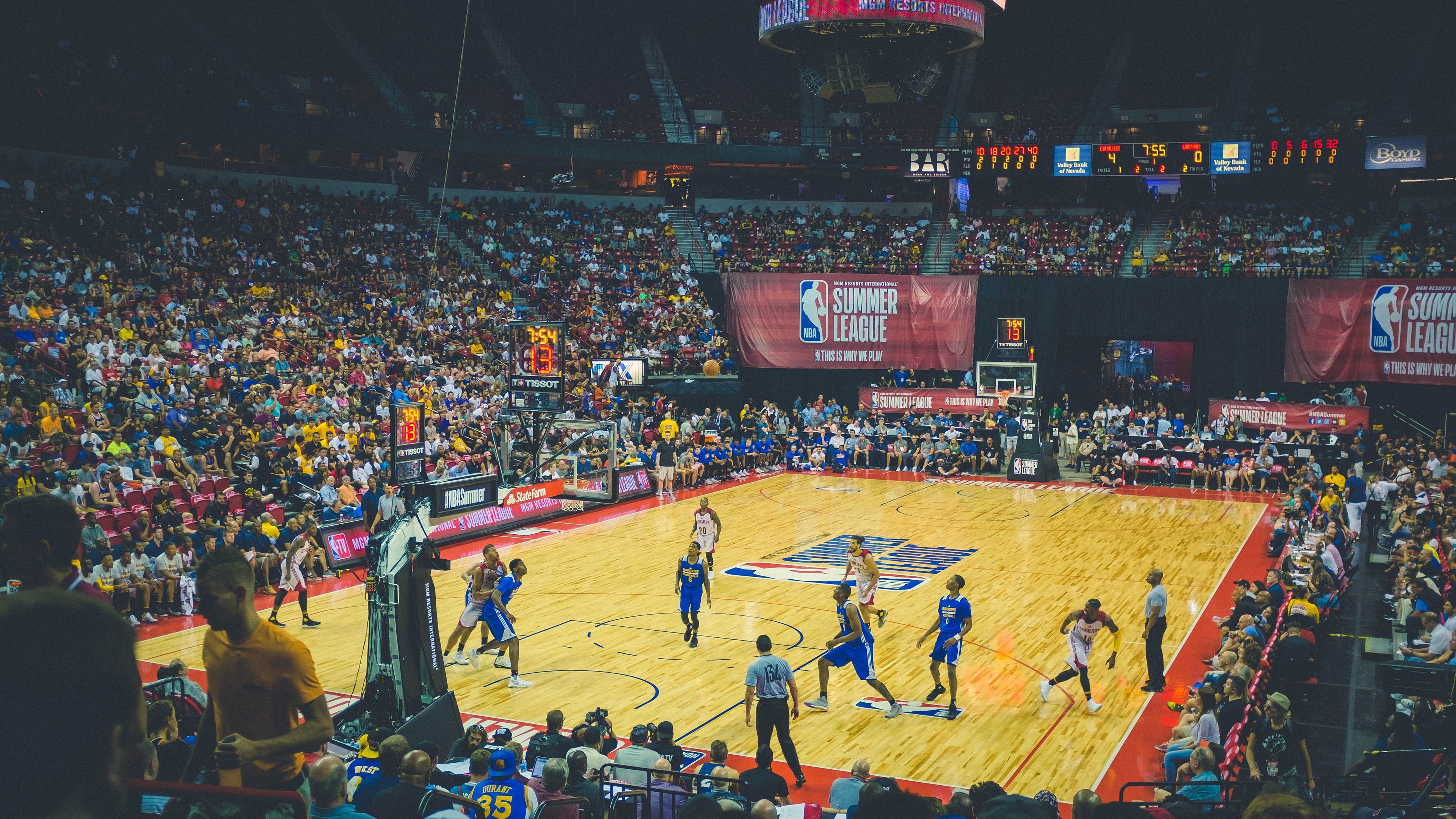 特奥神兵天降，埃及式战术铁腕压制尼斯