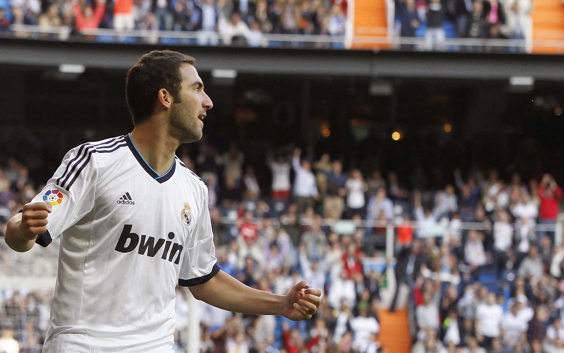 雷霆对阵公牛,杰伦·格林关键制胜,新星闪耀改写比赛剧本